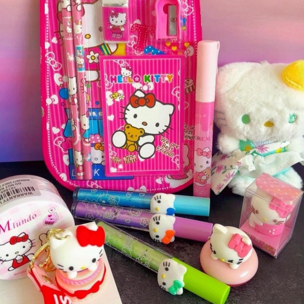 HELLO KITTY MAKEUP EYESHADOW STATIONARY LIP GLOSS PLUSH BUNDLE NEW